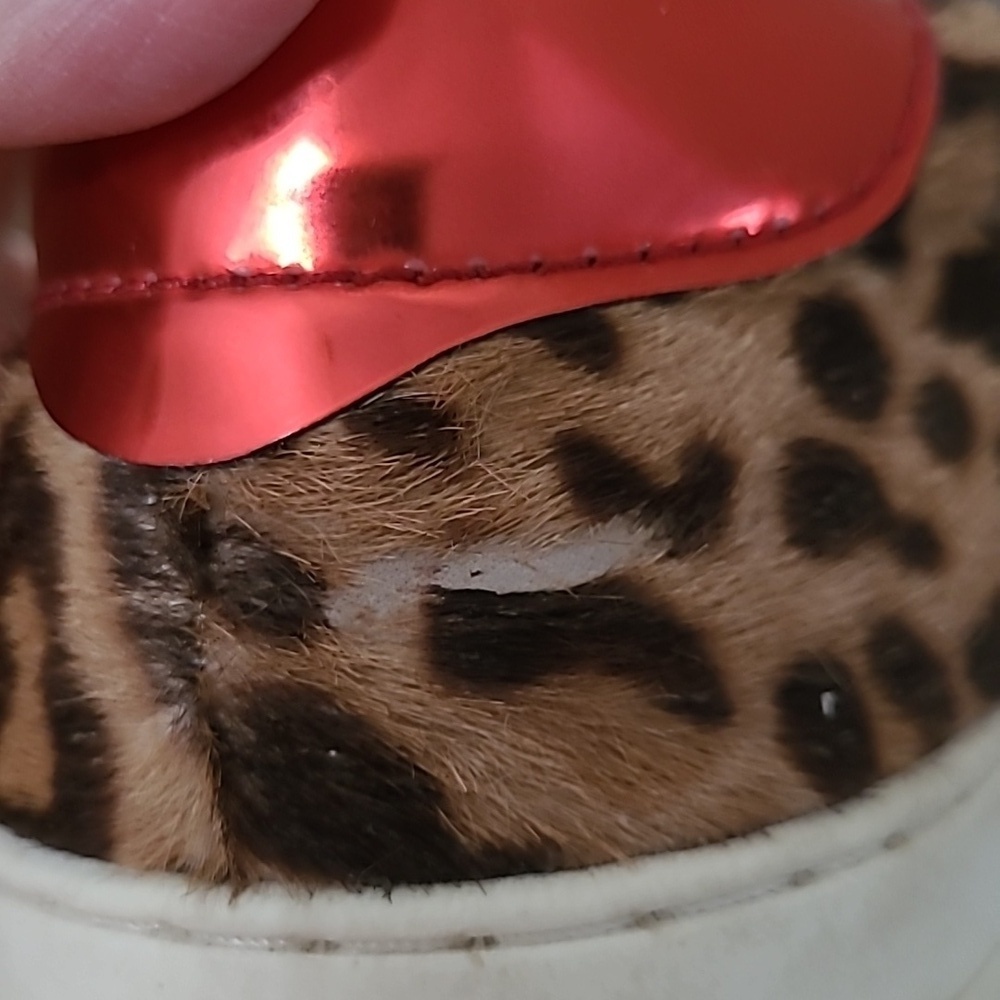 Johnston & Murphy White with Leopard Print & Red Patent Ankle Accent Sneaker 9.5 - Picture 6 of 9